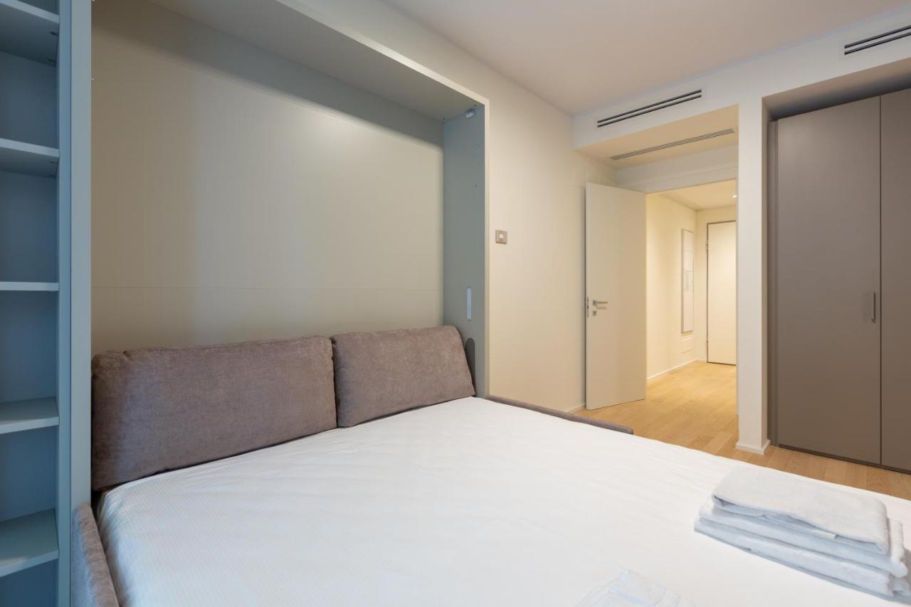 Cozy Flat With Parking Lägenhet Milano Exteriör bild